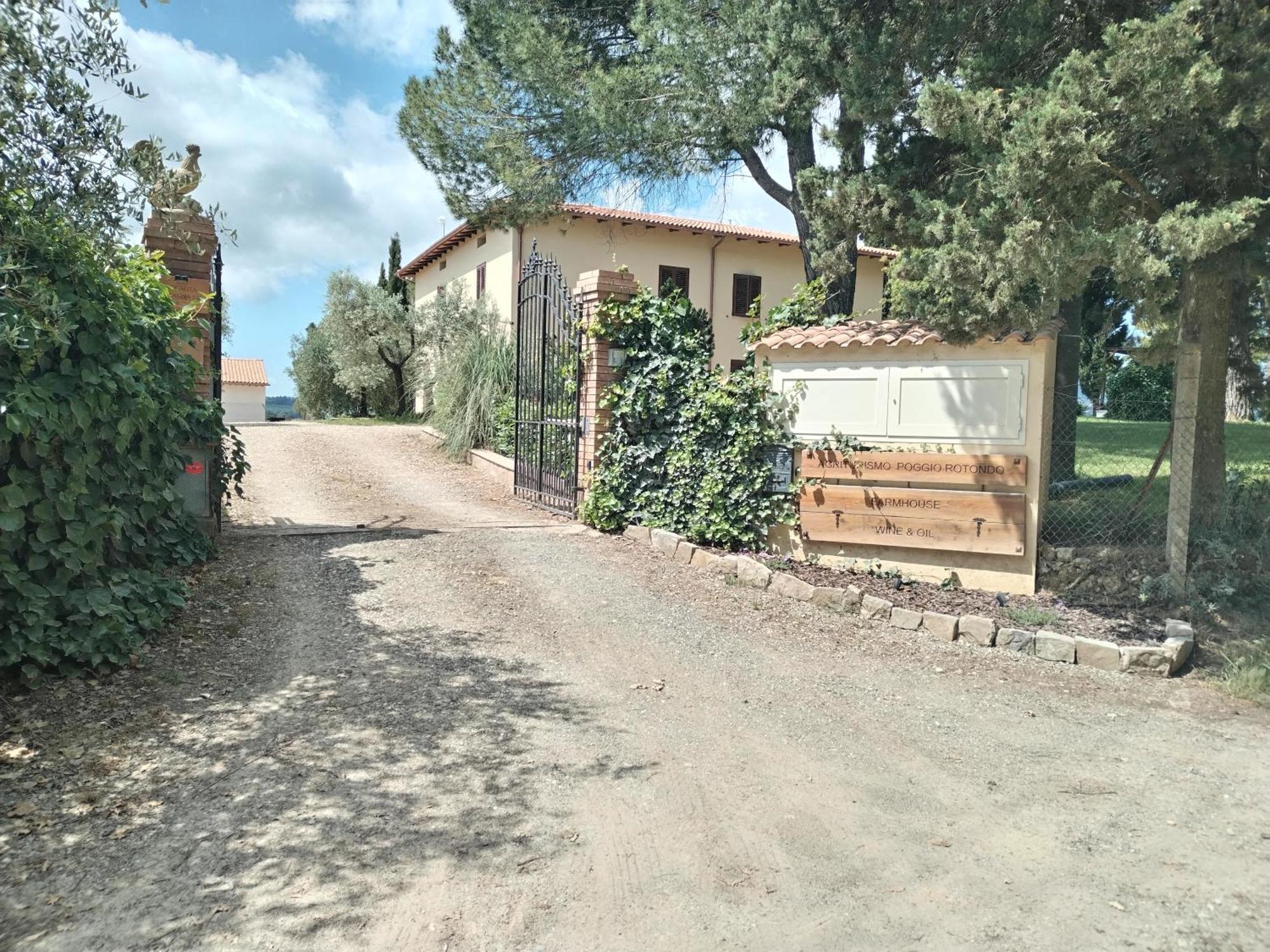 Agriturismo Poggio Rotondo Сан-Джиминьяно Экстерьер фото