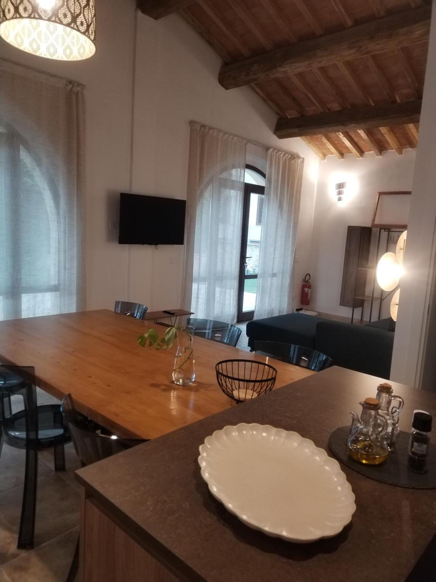 Agriturismo Poggio Rotondo Сан-Джиминьяно Экстерьер фото
